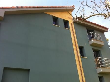 Detalle de acceso al porche de la vivienda