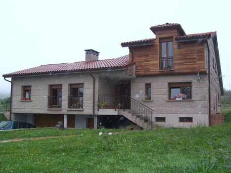 Casa unifamiliar con porche